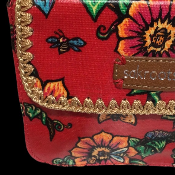 sakroots Messenger bag, Convertible, Red Floral - Picture 4 of 16